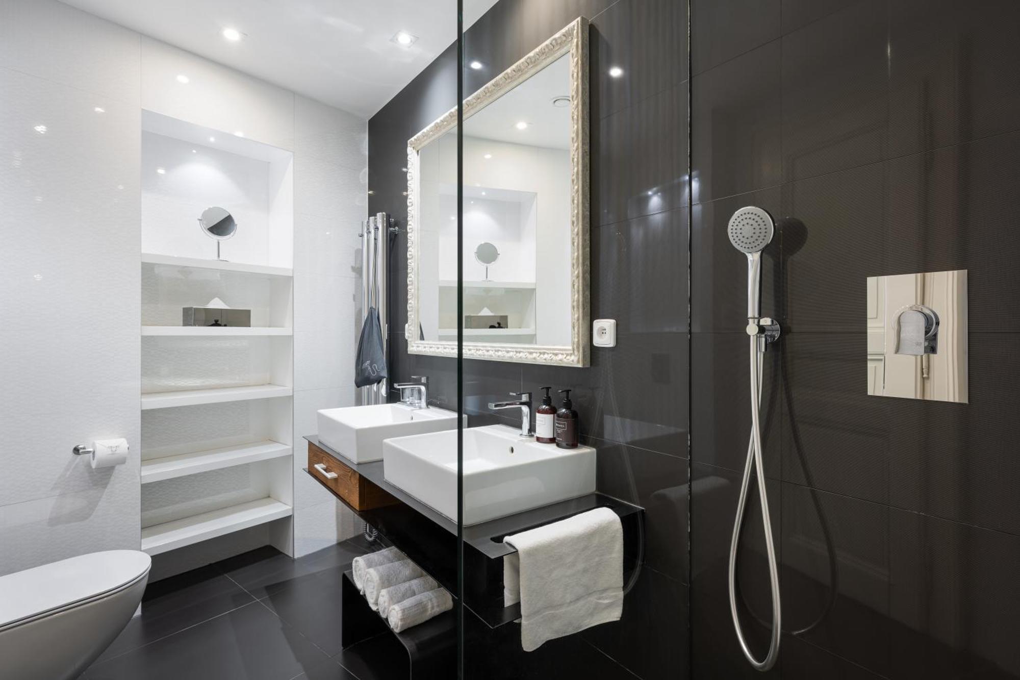 Hotel apartamentowy Mooo Downtown Praga